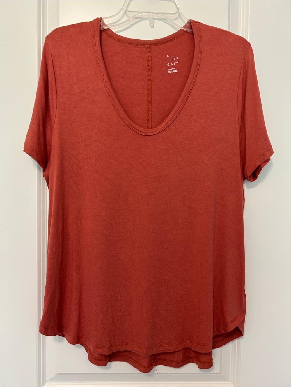 a new day Rust/Brick Scoop Neck Short Sleeve Tee Size: XL